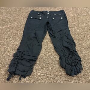 EUC Women's Sz 6 International Concepts Black Ankle-Cropped ruched tie Jeans